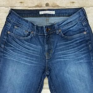 J BRAND CURVY CIGARETTE HERITAGE JEANS